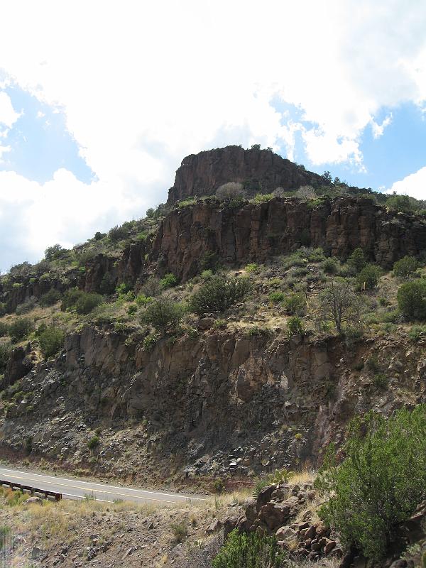 Tonto Natural Bridge 017.jpg